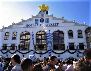 il padiglione della Hofbrauhaus