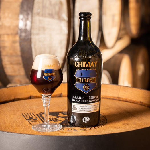 Chimay Grande Reserve Limited Edition Whisky 2022 prodotta in collaborazione con la distilleria De Molenberg di Mechelen.