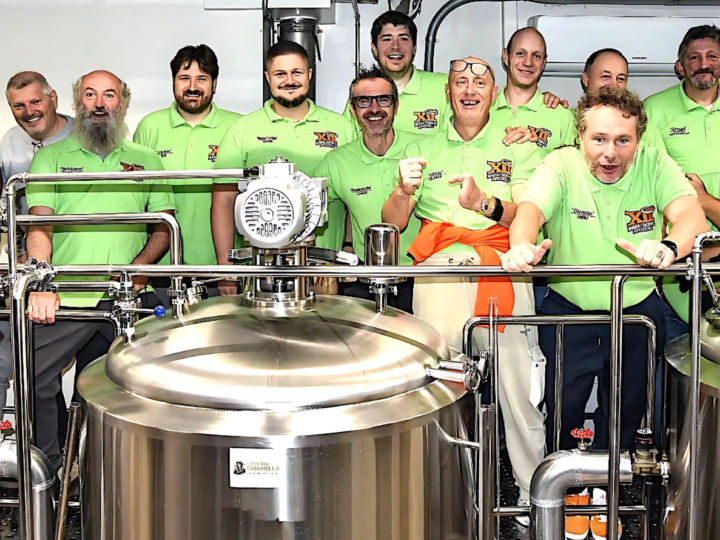 12 Mastri Birrai “apostoli” per la “Birra di Natale della Cascina don Guanella.”