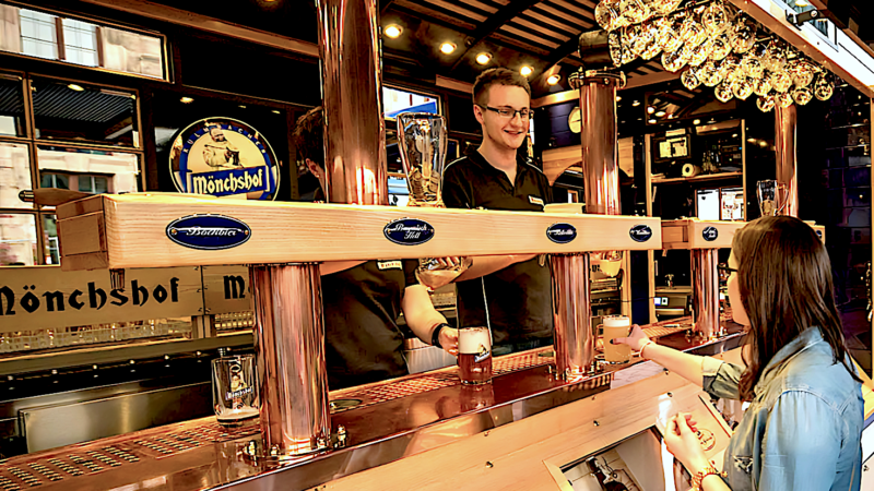 Mönchshof porta il birrificio mobile a Beer&Food Attraction. L’arte di produrre la birra si fa itinerante!